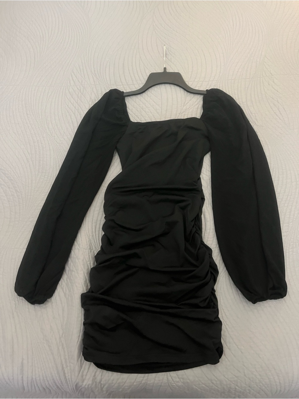 Black Long Sleeve Ruched Dress